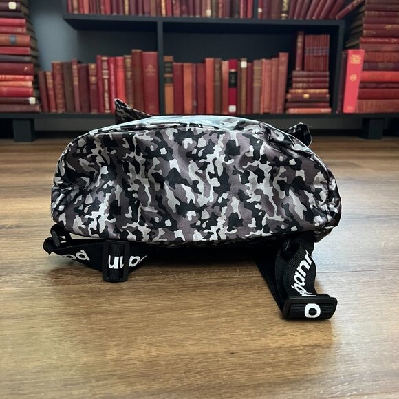 Paco Rabanne Camo Front Flap Backpack - Picture 5 of 12